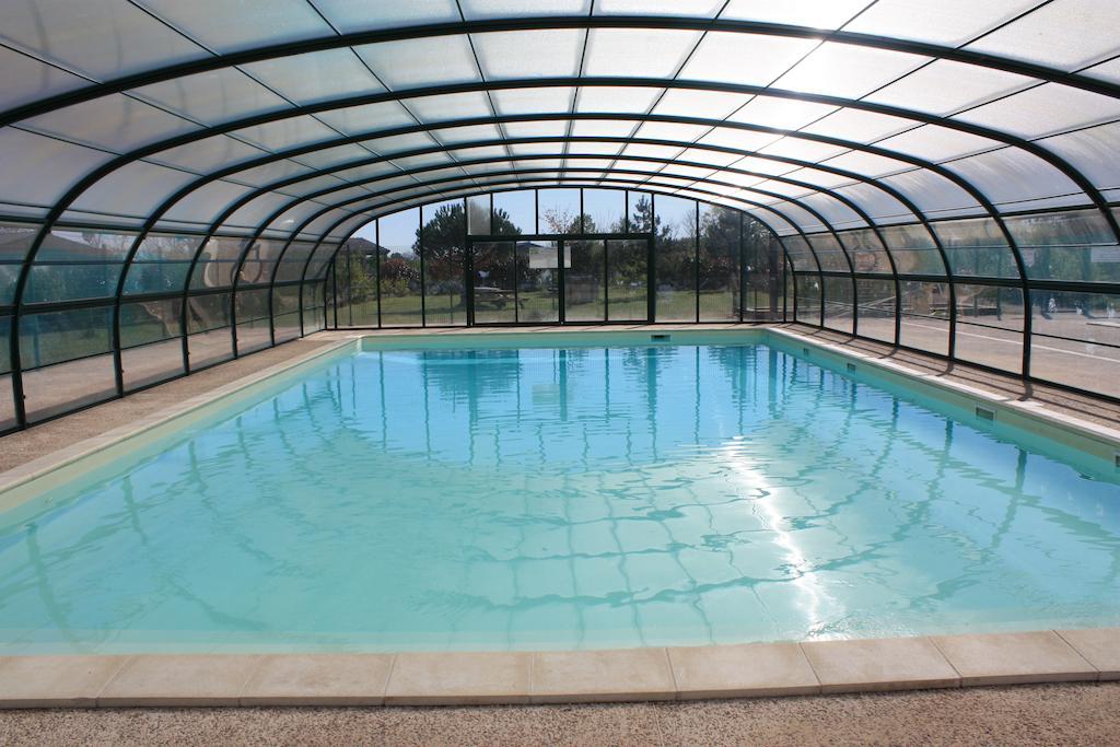 Cottages Du Lac De Miel Beynat Room photo